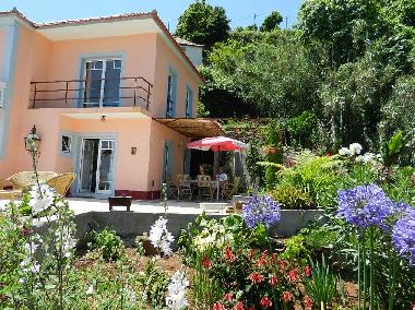 Holiday House in Faj da Ovelha (Madeira) or holiday homes and vacation rentals