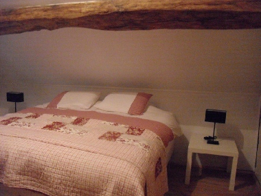 Bedroom (House with Swimming Pool)