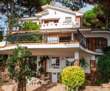 Villa in Blanes (Girona) or holiday homes and vacation rentals