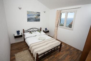 Holiday House in Duce (Splitsko-Dalmatinska) or holiday homes and vacation rentals