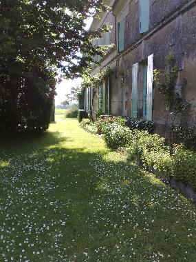 Holiday House in G�mozac (Charente-Maritime) or holiday homes and vacation rentals