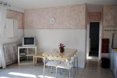 Holiday House in La Romieu (Gers) or holiday homes and vacation rentals