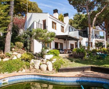 Villa in Blanes (Girona) or holiday homes and vacation rentals