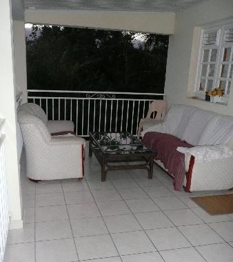 Balcony of side Entry