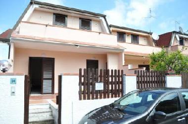 Holiday House in Ardea (Roma) or holiday homes and vacation rentals