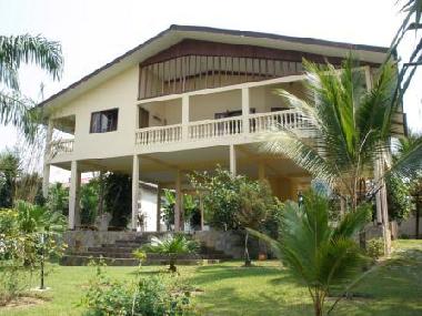 Villa in Kribi (Sud) or holiday homes and vacation rentals