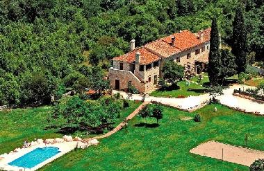 Villa in Divsici (Istarska) or holiday homes and vacation rentals