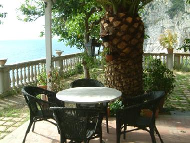 Holiday Apartment in meta  (Napoli) or holiday homes and vacation rentals
