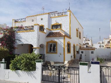 Holiday House in Entre Narajos (Alicante / Alacant) or holiday homes and vacation rentals