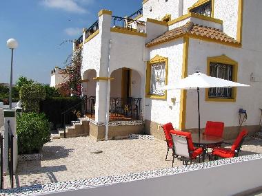 Holiday House in Entre Narajos (Alicante / Alacant) or holiday homes and vacation rentals