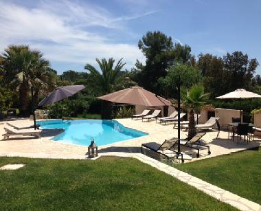 Villa in Roquefort les Pins (Alpes-Maritimes) or holiday homes and vacation rentals
