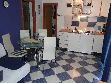 Holiday Apartment in Primoten (Sibensko-Kninska) or holiday homes and vacation rentals
