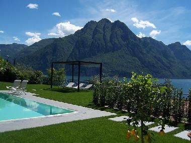 Bed and Breakfast in RIVA DI SOLTO (Bergamo) or holiday homes and vacation rentals