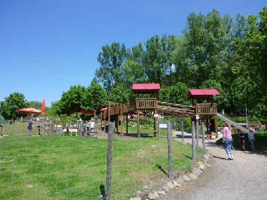 Holiday House in Frielendorf (Kurhessisches Bergland) or holiday homes and vacation rentals