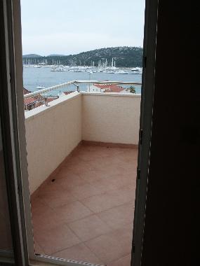 AP4 second terrace seaview