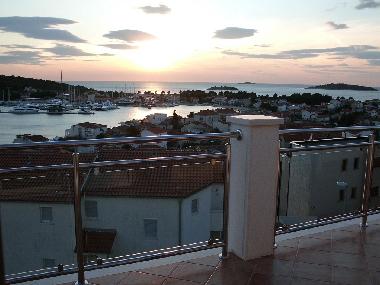 AP5 great sieview from terrace on marina Frapa