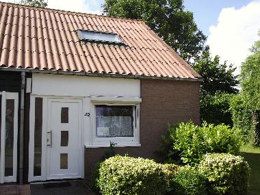 Holiday House in Bruinisse (Zeeland) or holiday homes and vacation rentals