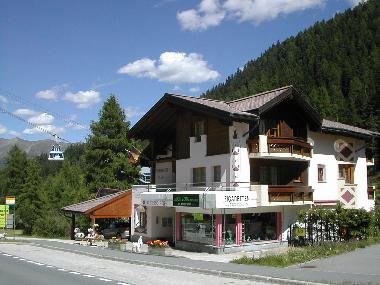 Holiday Apartment in Samnaun - Ravaisch (Samnaun) or holiday homes and vacation rentals