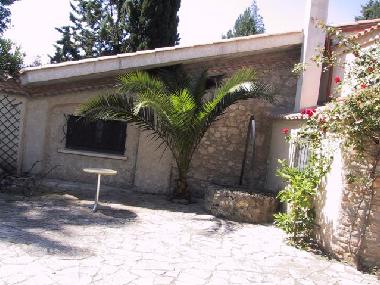 Holiday House in Salles d'Aude (Aude) or holiday homes and vacation rentals