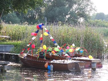 Holiday House in Dahmen (Mecklenburgische Seenplatte) or holiday homes and vacation rentals