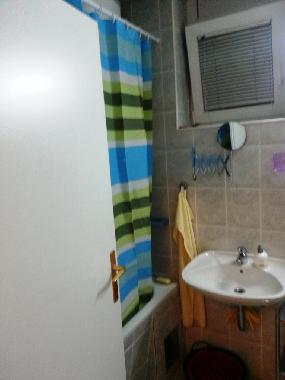 Bathtub