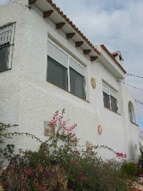 Holiday House in El Campello (Alicante / Alacant) or holiday homes and vacation rentals