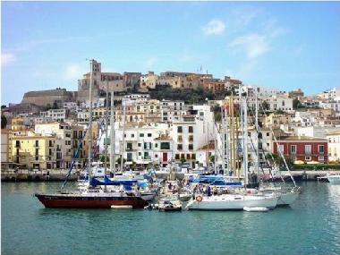 Holiday Apartment in Ibiza (Ibiza) or holiday homes and vacation rentals