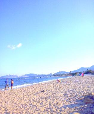 the nearest beach...only 2 minutes from the house