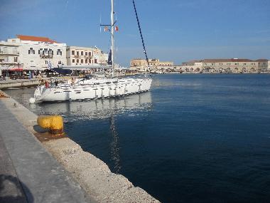 Hermoupolis: the port