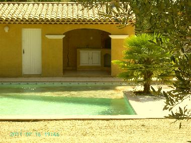 Villa in regusse (Var) or holiday homes and vacation rentals