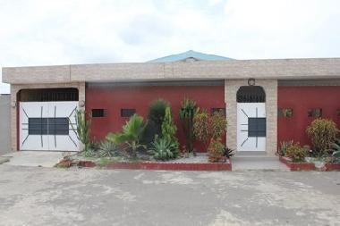 Holiday House in 2 plateaux/7�me Tranche  (Abidjan) or holiday homes and vacation rentals