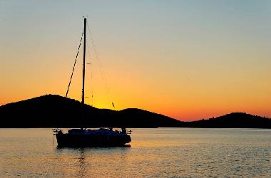Holiday Apartment in Kornati (Sibensko-Kninska) or holiday homes and vacation rentals