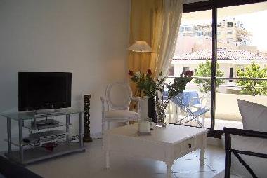 Bed and Breakfast in Cannes (Alpes-Maritimes) or holiday homes and vacation rentals
