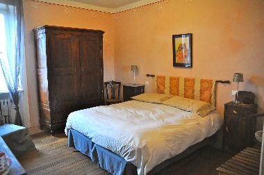 Holiday Apartment in asciano (Siena) or holiday homes and vacation rentals
