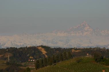 he Western Alps and the Monviso from the front terrasse