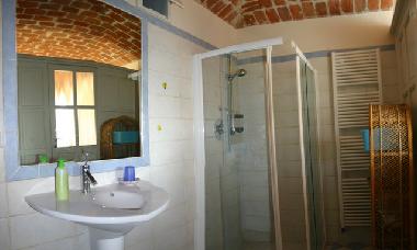 Bathroom on ground floor