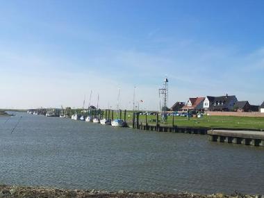 Holiday Apartment in Brunsbttel (Nordsee-Festland) or holiday homes and vacation rentals