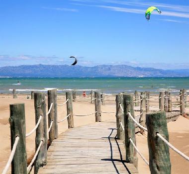 Holiday House in Deltebre - Riumar (Tarragona) or holiday homes and vacation rentals