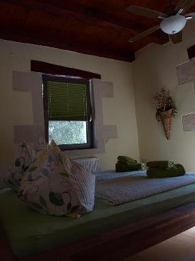 gentle nest culture, full wooden oak bed with all mentioned criteria for traditional sleeping and li