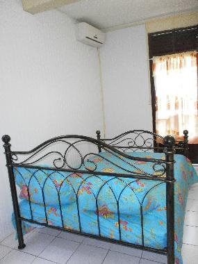 Holiday House in GOSIER (Guadeloupe) or holiday homes and vacation rentals