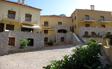 Holiday Apartment in LEONIDIO (Arkadia) or holiday homes and vacation rentals
