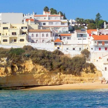 Holiday Apartment in Carvoeiro (Algarve) or holiday homes and vacation rentals