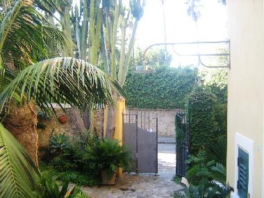 Holiday House in Tropea (Vibo Valentia) or holiday homes and vacation rentals