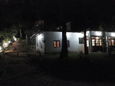 Night time at Welikande Villas