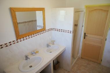 Villa in Thoronet (Var) or holiday homes and vacation rentals