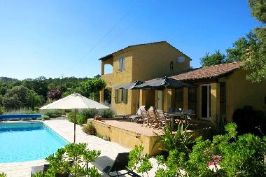 Villa in Thoronet (Var) or holiday homes and vacation rentals