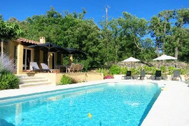 Villa in Thoronet (Var) or holiday homes and vacation rentals