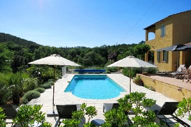 Villa in Thoronet (Var) or holiday homes and vacation rentals