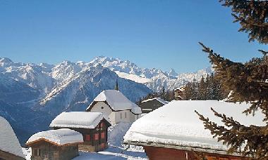 Holiday Apartment in Bettmeralp (Bettmeralp) or holiday homes and vacation rentals