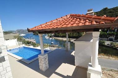 Bed and Breakfast in Korcula (Dubrovacko-Neretvanska) or holiday homes and vacation rentals